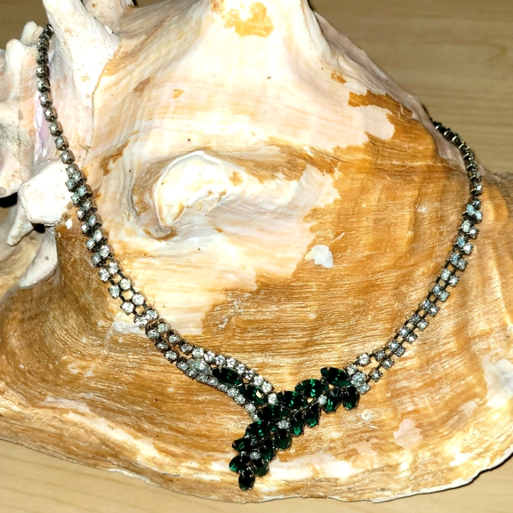 Rhinestone necklace